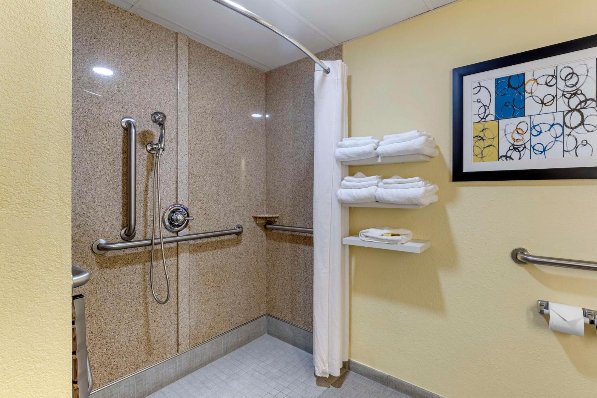 Best Western Plus North Shore Hotel Danvers Exteriör bild