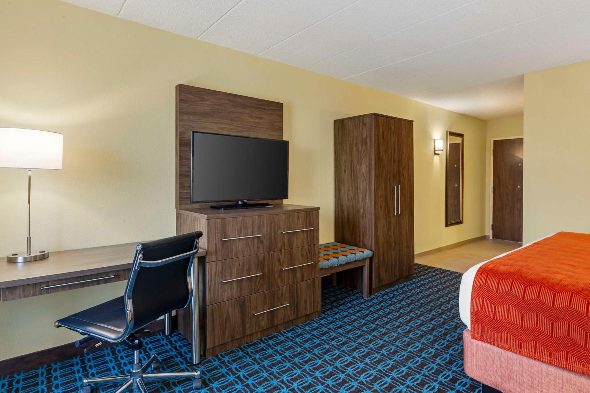 Best Western Plus North Shore Hotel Danvers Exteriör bild