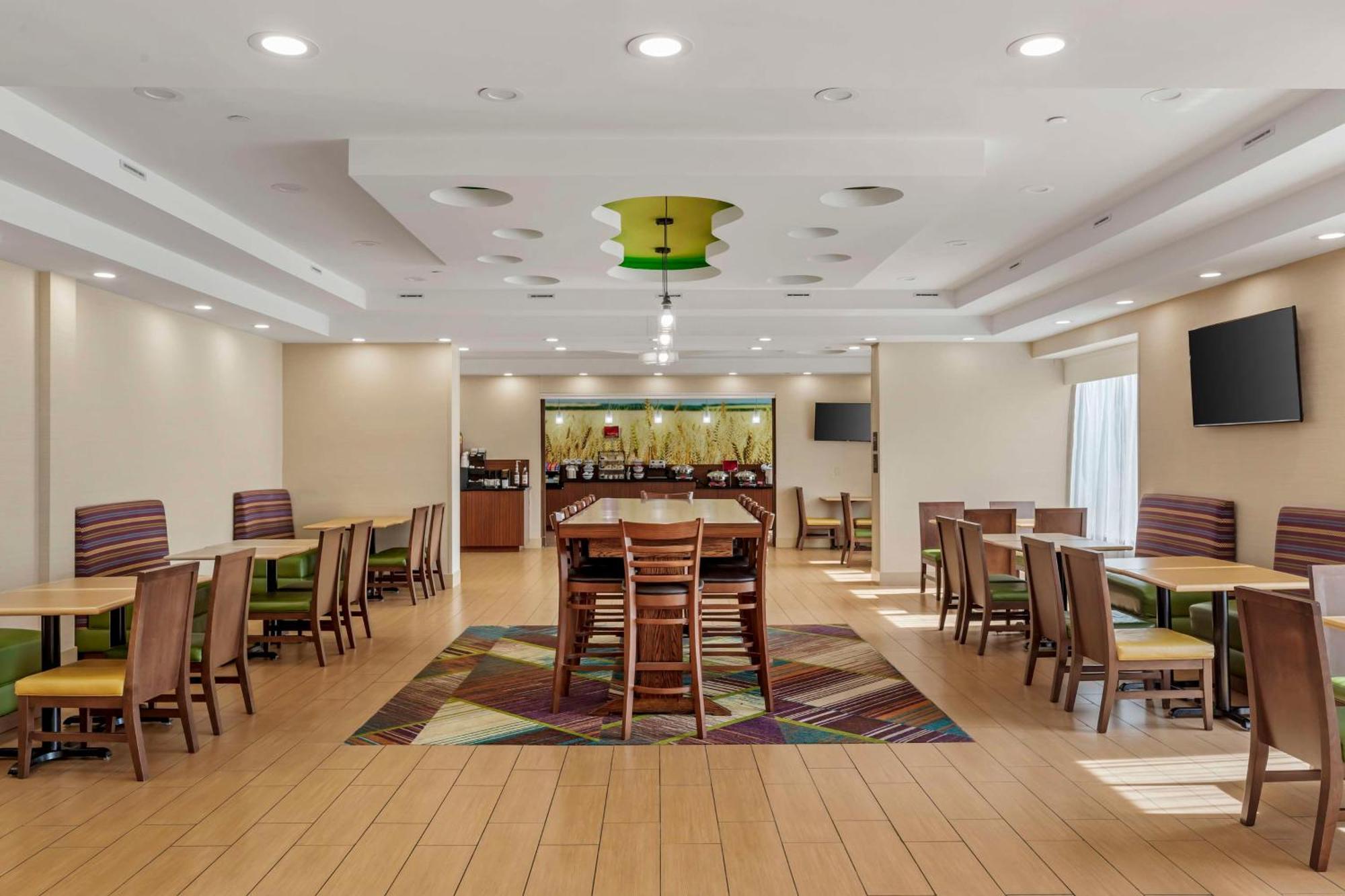 Best Western Plus North Shore Hotel Danvers Exteriör bild