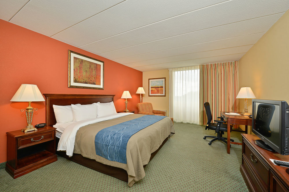 Best Western Plus North Shore Hotel Danvers Exteriör bild