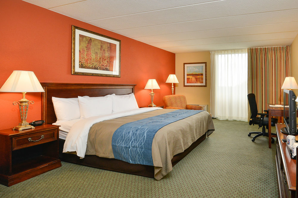Best Western Plus North Shore Hotel Danvers Exteriör bild